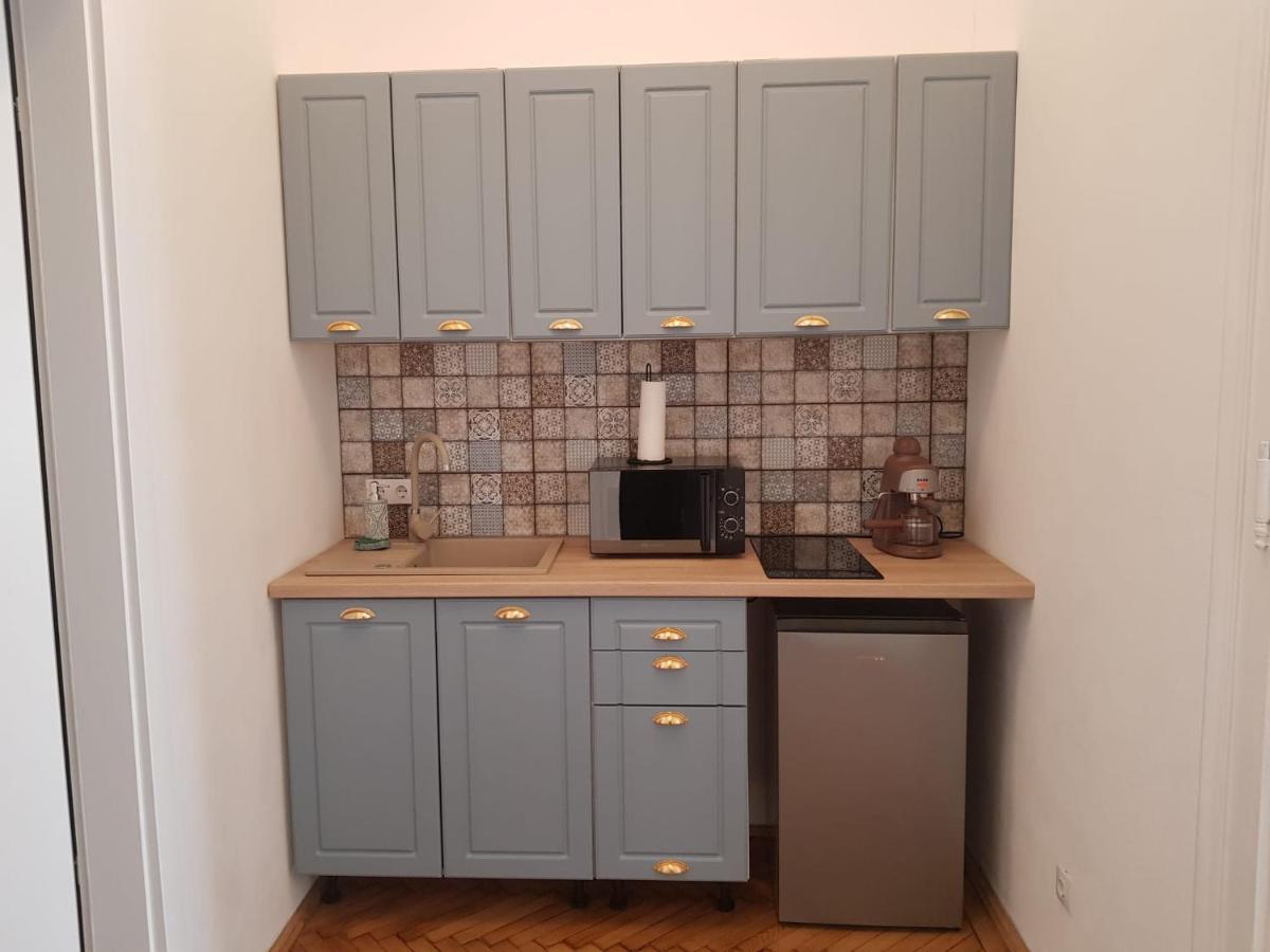 Liberte Apartments オラデア エクステリア 写真