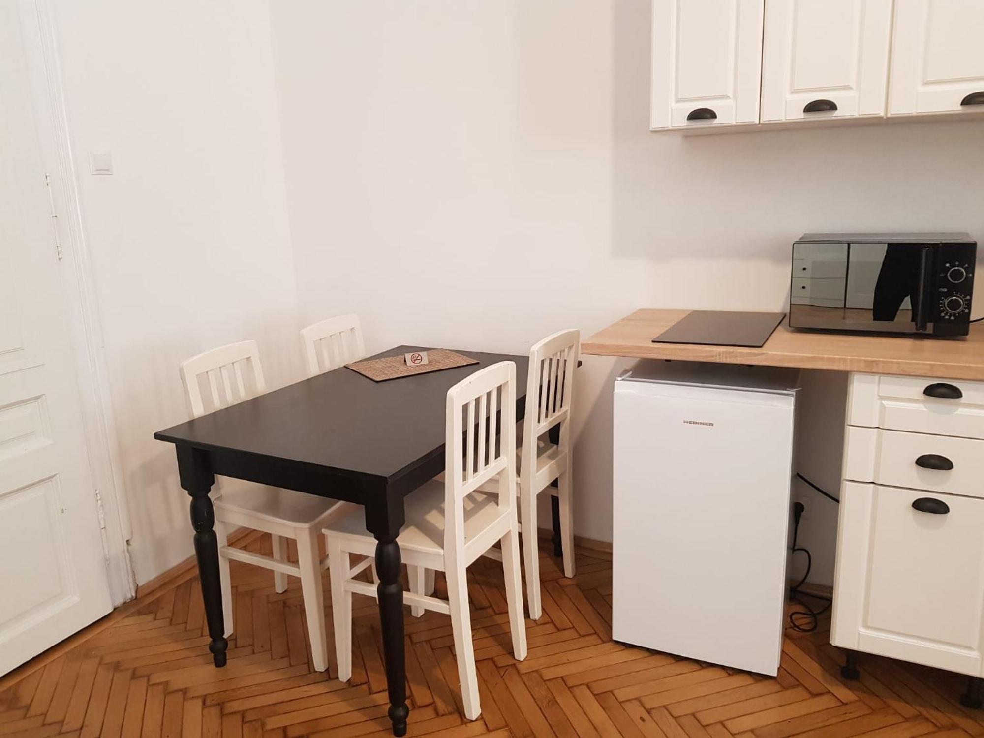 Liberte Apartments オラデア 部屋 写真