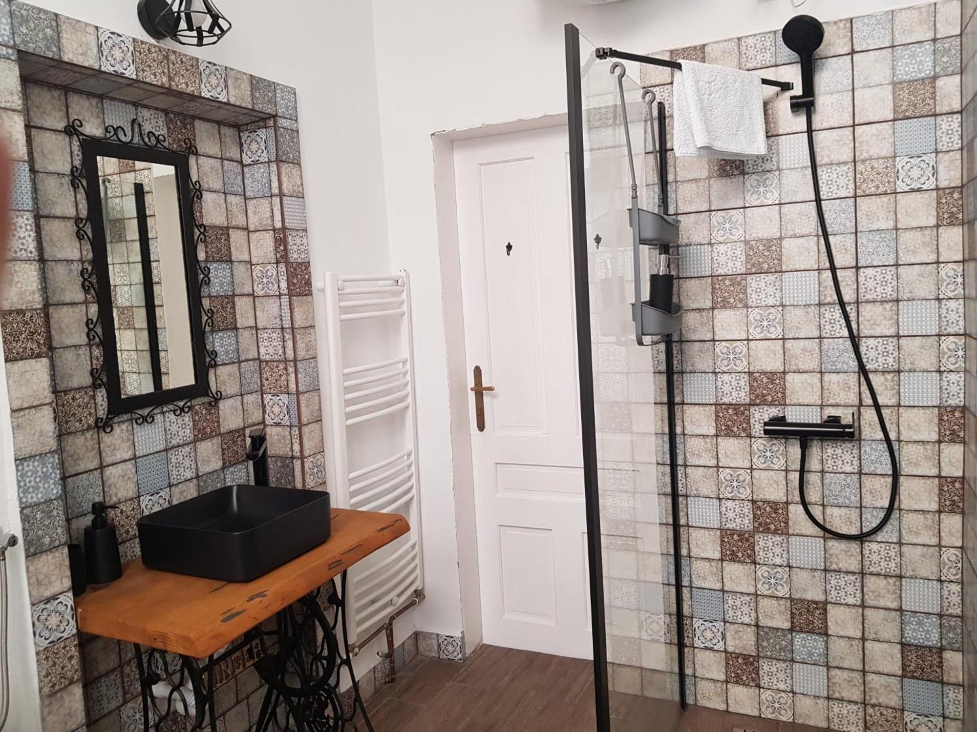 Liberte Apartments オラデア 部屋 写真