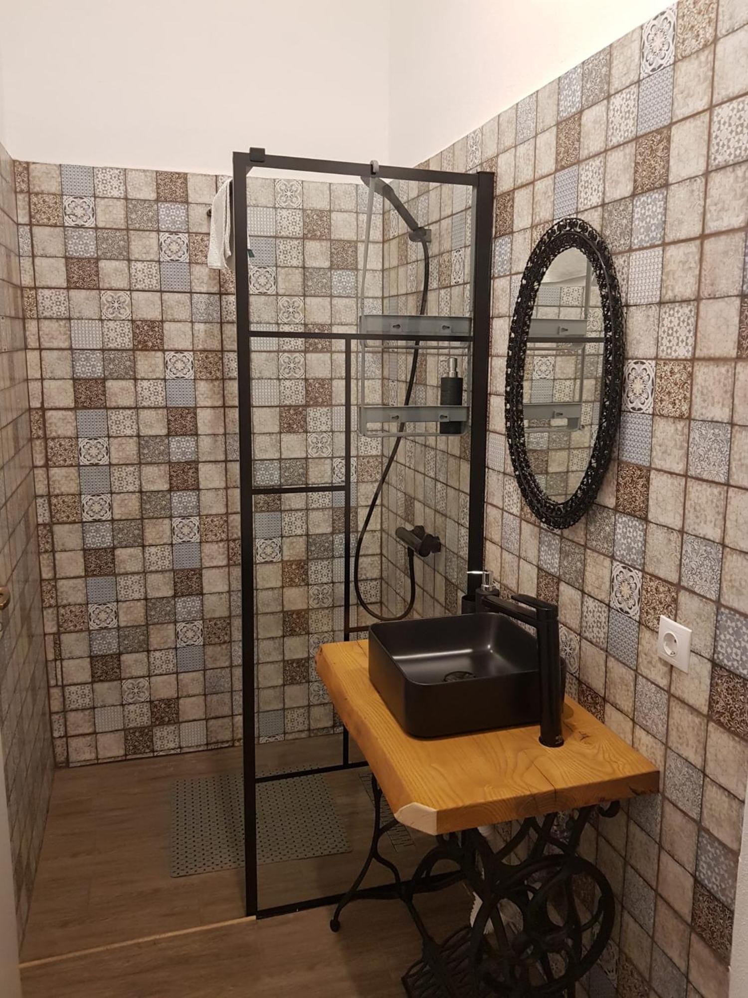 Liberte Apartments オラデア 部屋 写真