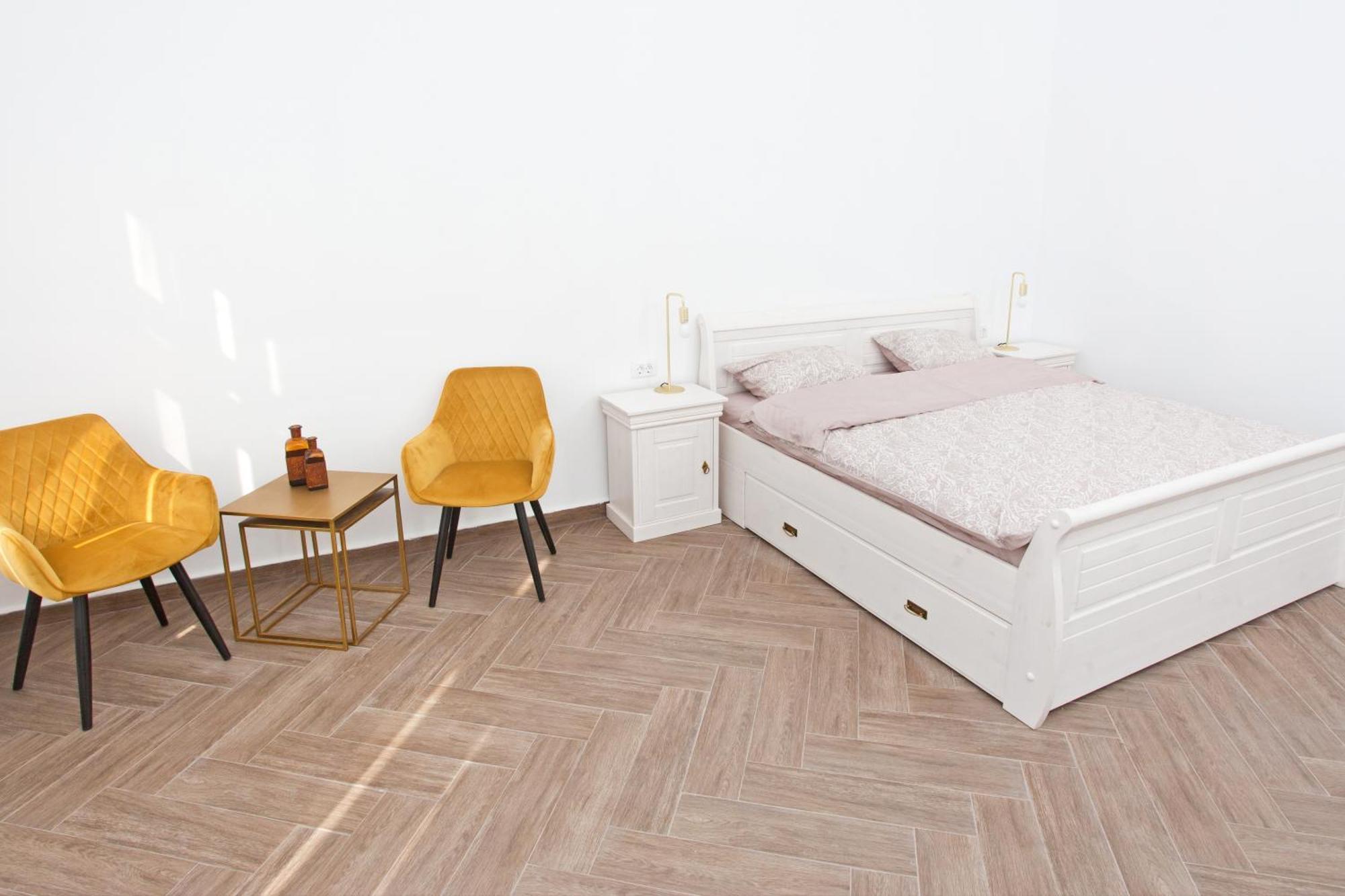 Liberte Apartments オラデア エクステリア 写真